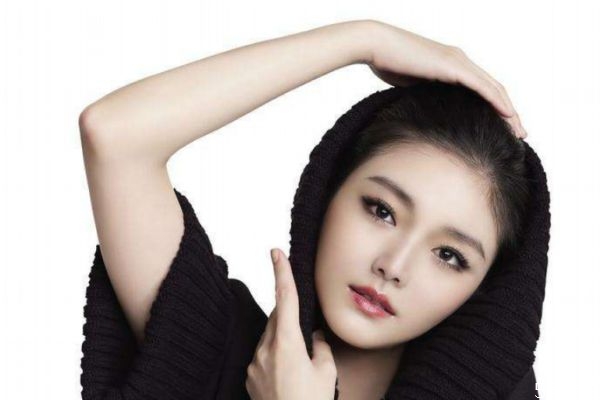 女性如何學(xué)會撒嬌 正確的撒嬌方式有什么 女性如何學(xué)會撒嬌 正確的撒嬌方式有什么