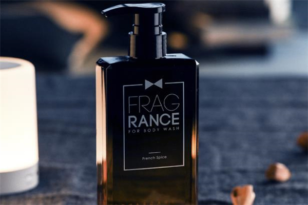 尊藍沐浴露怎么打開 尊藍沐浴露哪里有賣的 尊藍沐浴露怎么打開 尊藍沐浴露哪里有賣的