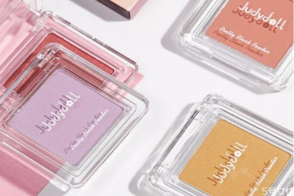 橘朵腮紅怎么扣盤 橘朵腮紅必買色號 橘朵腮紅怎么扣盤 橘朵腮紅必買色號