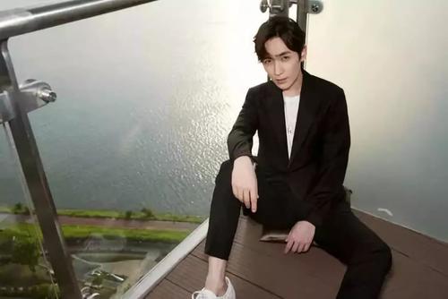 內(nèi)向的人談戀愛有什么優(yōu)勢 和內(nèi)向的人戀愛要怎樣做 內(nèi)向的人談戀愛有什么優(yōu)勢 和內(nèi)向的人戀愛要怎樣做