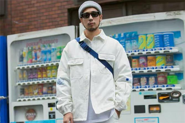工裝外套流行什么顏色 工裝外套穿搭指南 工裝外套流行什么顏色 工裝外套穿搭指南