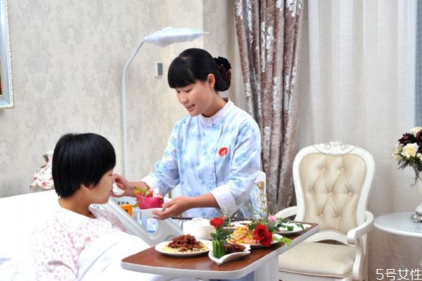 月子餐可以放哪些調(diào)料 月子餐可以放鹽嗎