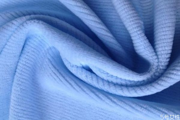 天鵝絨面料是什么面料 天鵝絨面料的優(yōu)缺點 天鵝絨面料是什么面料 天鵝絨面料的優(yōu)缺點