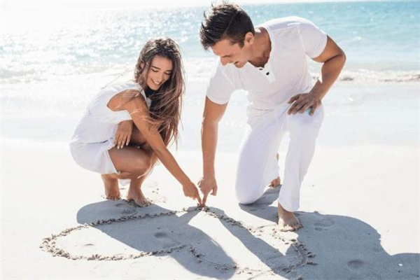 和前男友見面注意什么 和前男友見面怎么避免尷尬 和前男友見面注意什么 和前男友見面怎么避免尷尬