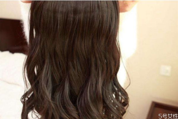 ?怎么挑選假發(fā) 假發(fā)哪種材質(zhì)好 ?怎么挑選假發(fā) 假發(fā)哪種材質(zhì)好