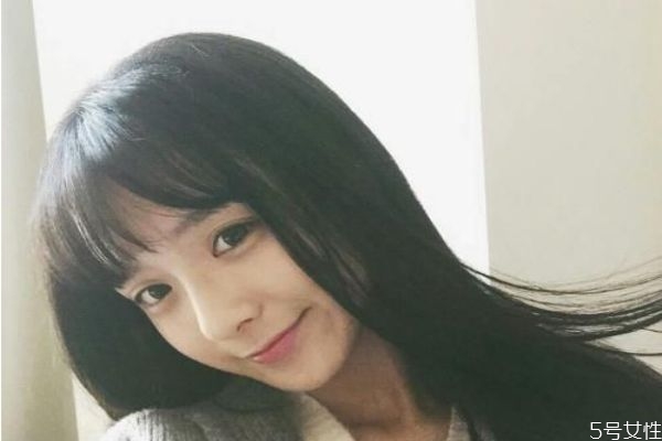 假發(fā)臟了怎么洗 假發(fā)清洗注意事項(xiàng) 假發(fā)臟了怎么洗 假發(fā)清洗注意事項(xiàng)