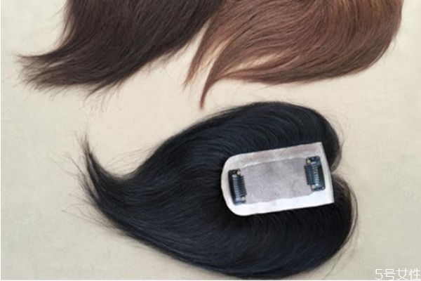 劉海假發(fā)片效果怎么樣 空氣劉海假發(fā)片戴了會(huì)很假嗎 劉海假發(fā)片效果怎么樣 空氣劉海假發(fā)片戴了會(huì)很假嗎