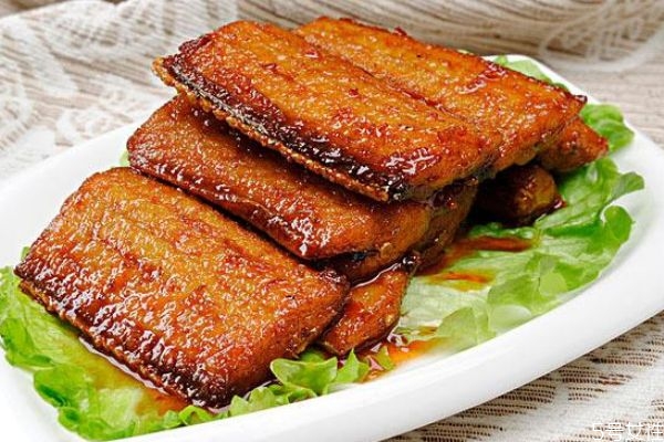 帶魚(yú)怎么做好吃又簡(jiǎn)單 帶魚(yú)怎么炸好吃 帶魚(yú)怎么做好吃又簡(jiǎn)單 帶魚(yú)怎么炸好吃