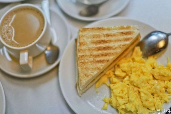 晚上吃什么美容 晚上吃什么最減肥 晚上吃什么美容 晚上吃什么最減肥