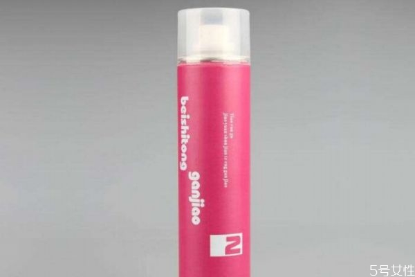 定型水怎么用 燙發(fā)水和定型水怎么用 定型水怎么用 燙發(fā)水和定型水怎么用