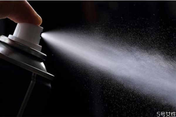 定型水上多長時間 定型噴霧一次噴多少 定型水上多長時間 定型噴霧一次噴多少