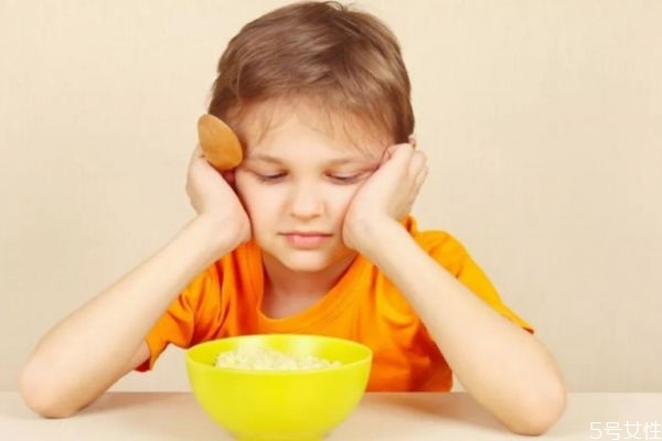 寶寶食欲不振應該怎么辦呢 如何解決寶寶食欲不振 寶寶食欲不振應該怎么辦呢 如何解決寶寶食欲不振