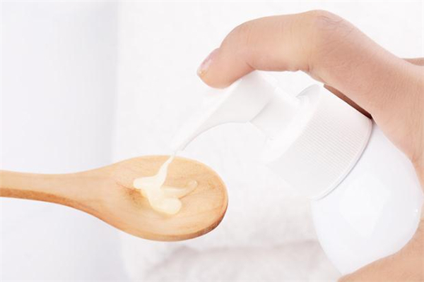 卸妝啫喱可以天天使用嗎 卸妝啫喱可以帶上飛機嗎 卸妝啫喱可以天天使用嗎 卸妝啫喱可以帶上飛機嗎