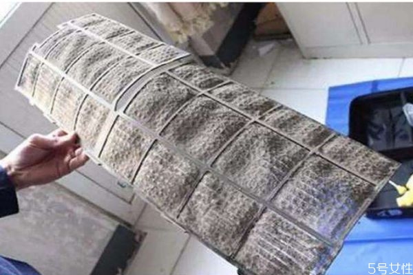 空調(diào)應該怎么清洗 清洗空調(diào)的正確方法 空調(diào)應該怎么清洗 清洗空調(diào)的正確方法