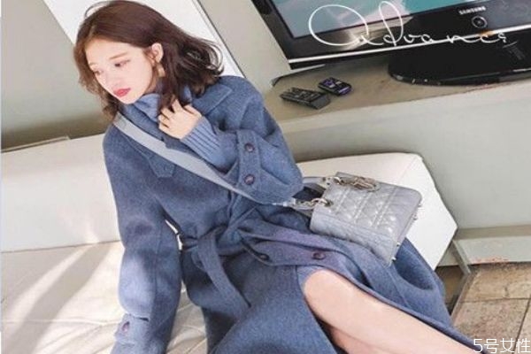 澳毛和羊毛哪個貴 澳毛和羊毛有什么區(qū)別 澳毛和羊毛哪個貴 澳毛和羊毛有什么區(qū)別