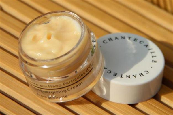 香緹卡黃金面霜成分 香緹卡黃金面霜適合什么膚質(zhì) 香緹卡黃金面霜成分 香緹卡黃金面霜適合什么膚質(zhì)