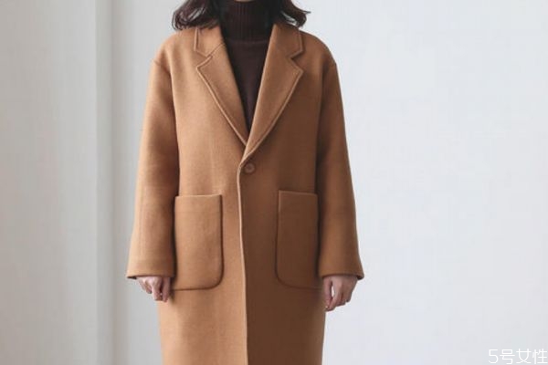 澳毛大衣容易皺嗎 澳毛大衣怎么保養(yǎng) 澳毛大衣容易皺嗎 澳毛大衣怎么保養(yǎng)