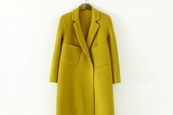 為什么澳毛大衣很貴 羊絨與澳毛有什么區(qū)別 為什么澳毛大衣很貴 羊絨與澳毛有什么區(qū)別