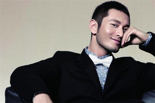 方臉男生適合什么發(fā)型 方臉男生適合什么發(fā)型