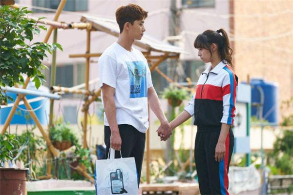 訂婚后懷孕算未婚先孕嗎 訂婚后懷孕丟人嗎 訂婚后懷孕算未婚先孕嗎 訂婚后懷孕丟人嗎