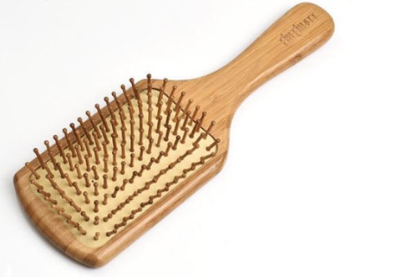 氣囊梳怎么選擇 氣囊梳和普通梳子有什么區(qū)別 氣囊梳怎么選擇 氣囊梳和普通梳子有什么區(qū)別