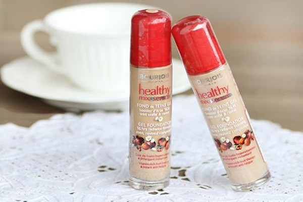 妙巴黎果然粉底液適合什么膚質 妙巴黎果然粉底液哪款好 妙巴黎果然粉底液適合什么膚質 妙巴黎果然粉底液哪款好