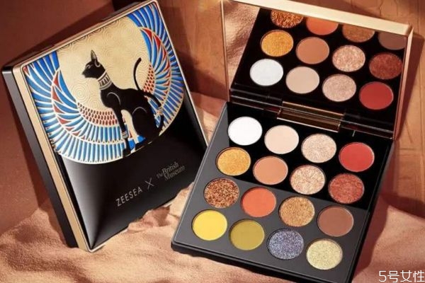 眼影里的閃粉是什么成分 眼影什么成分不好 眼影里的閃粉是什么成分 眼影什么成分不好