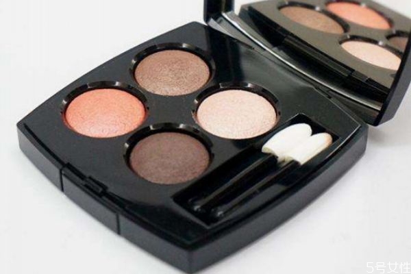 眼影盤碎了該怎么辦 眼影盤碎了該怎么修補(bǔ) 眼影盤碎了該怎么辦 眼影盤碎了該怎么修補(bǔ)