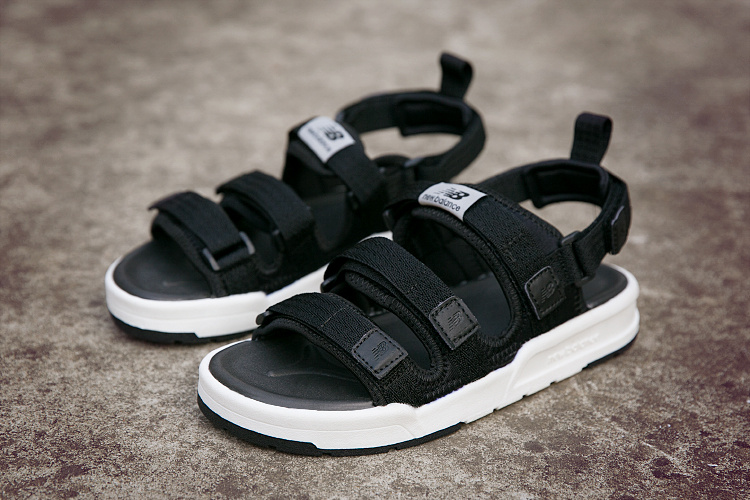 涼鞋味大怎么辦 涼鞋味大怎么除 涼鞋味大怎么辦 涼鞋味大怎么除