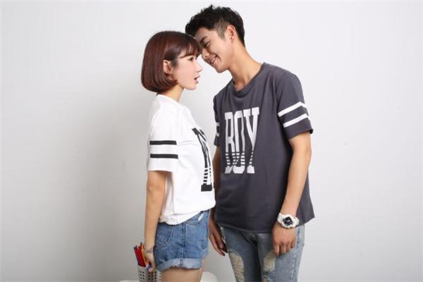 嫁妝是用彩禮錢購買嗎 嫁妝是自己準(zhǔn)備還是父母準(zhǔn)備 嫁妝是用彩禮錢購買嗎 嫁妝是自己準(zhǔn)備還是父母準(zhǔn)備