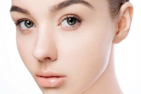 化妝品用了臉上發(fā)紅 怎樣判斷化妝品過敏 化妝品用了臉上發(fā)紅 怎樣判斷化妝品過敏