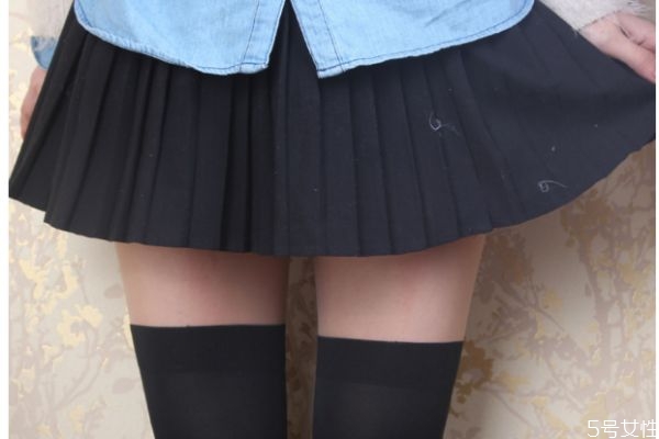 絲襪怎么區(qū)分前后 絲襪區(qū)分前后的方法 絲襪怎么區(qū)分前后 絲襪區(qū)分前后的方法