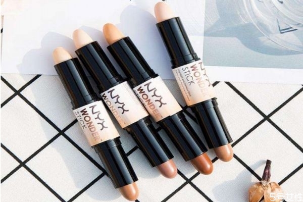 修容棒涂后用什么推開 修容棒涂后用什么推開