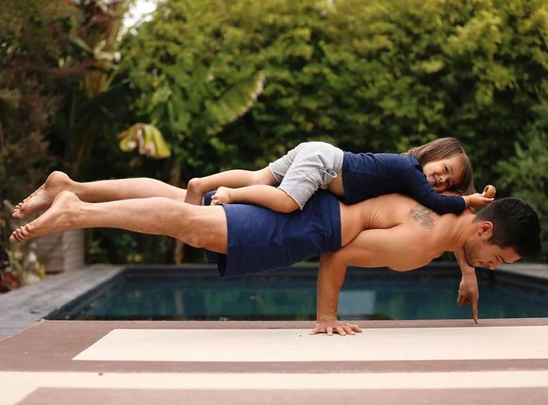 男人練瑜伽的好處 男人練瑜伽的作用 男人練瑜伽的好處 男人練瑜伽的作用