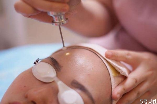 白瓷娃娃的有效果嗎 白瓷娃娃的原理是什么 白瓷娃娃的有效果嗎 白瓷娃娃的原理是什么