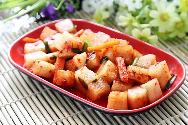 哪種蘿卜適合做泡菜 哪種蘿卜做泡菜好吃 哪種蘿卜適合做泡菜 哪種蘿卜做泡菜好吃