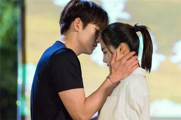 男人知道情人懷孕了都是什么表現(xiàn) 情人懷孕男人什么心理 男人知道情人懷孕了都是什么表現(xiàn) 情人懷孕男人什么心理