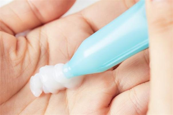 前男友發(fā)膜保質(zhì)期 前男友發(fā)膜每次用多少量 前男友發(fā)膜保質(zhì)期 前男友發(fā)膜每次用多少量