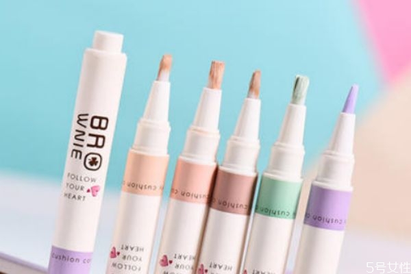 臉上瑕疵多可以用什么遮蓋 紅腫痘痘怎么遮瑕 臉上瑕疵多可以用什么遮蓋 紅腫痘痘怎么遮瑕