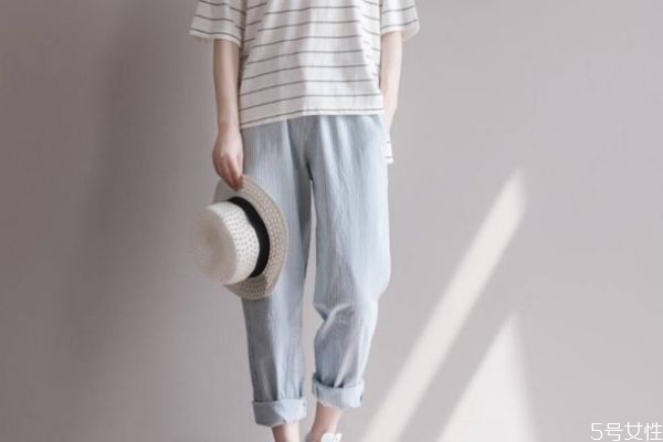 蘿卜褲和哈倫褲的不同 蘿卜褲和哈倫褲有什么區(qū)別 蘿卜褲和哈倫褲的不同 蘿卜褲和哈倫褲有什么區(qū)別