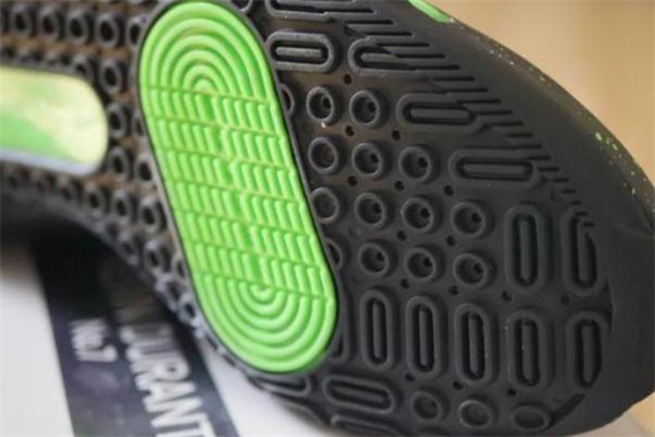 耐克kd13偏碼嗎 kd13耐磨嗎 耐克kd13偏碼嗎 kd13耐磨嗎