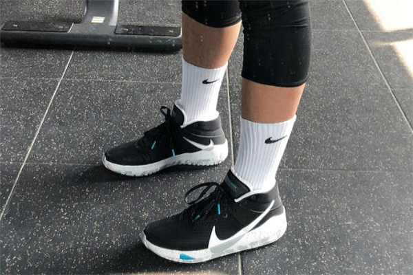 耐克kd13適合什么位置 kd13適合外場嗎 耐克kd13適合什么位置 kd13適合外場嗎