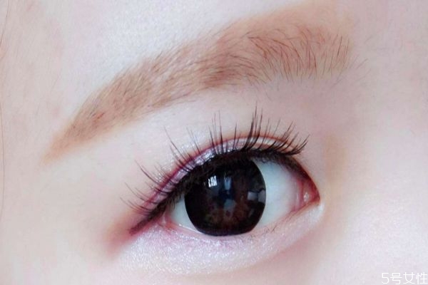 怎樣才能讓睫毛變長 睫毛變長的自然方法 怎樣才能讓睫毛變長 睫毛變長的自然方法
