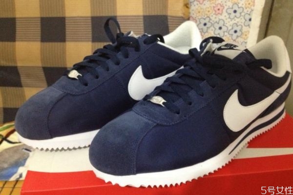 阿甘鞋怎么辨別真假 阿甘鞋食物真假區(qū)分 阿甘鞋怎么辨別真假 阿甘鞋食物真假區(qū)分