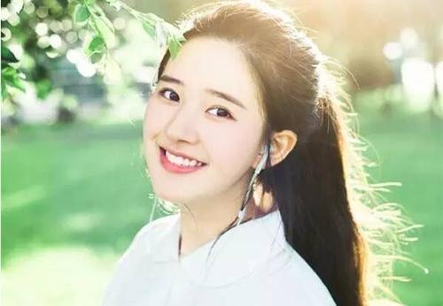 和喜歡的女生聊天很生硬怎么辦 怎樣和喜歡的女生聊天不生硬 和喜歡的女生聊天很生硬怎么辦 怎樣和喜歡的女生聊天不生硬