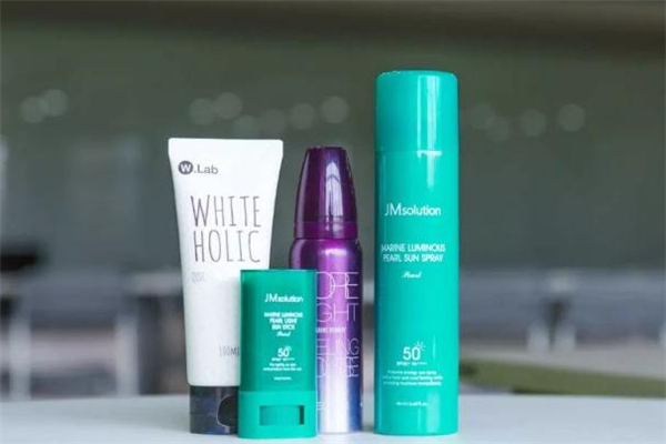 jm防曬噴霧多久補(bǔ)一次 jm防曬噴霧適合軍訓(xùn)用嗎 jm防曬噴霧多久補(bǔ)一次 jm防曬噴霧適合軍訓(xùn)用嗎