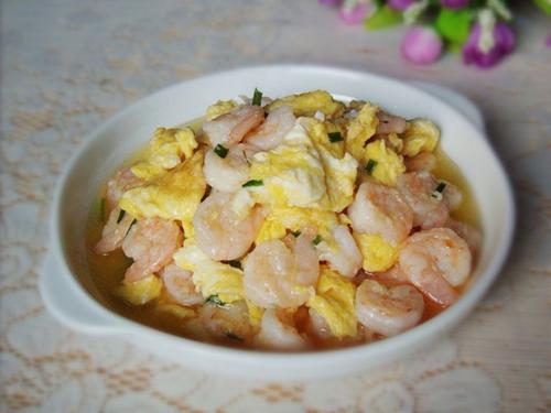 蝦仁炒蛋的做法 蝦仁炒蛋怎么做好吃 蝦仁炒蛋的做法 蝦仁炒蛋怎么做好吃