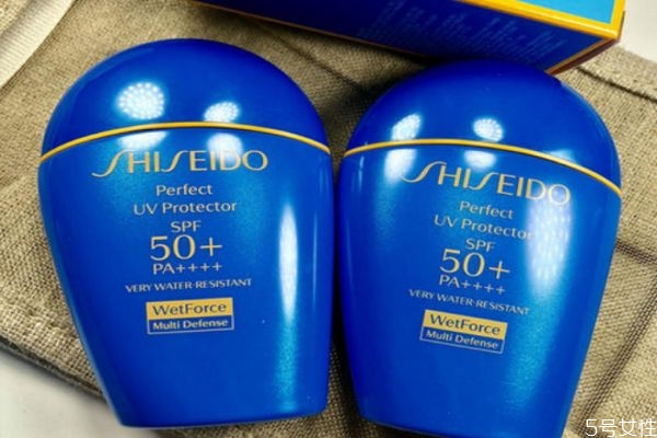 資生堂藍(lán)胖子和安耐曬哪個(gè)更好用 藍(lán)胖子和安耐曬的區(qū)別 資生堂藍(lán)胖子和安耐曬哪個(gè)更好用 藍(lán)胖子和安耐曬的區(qū)別