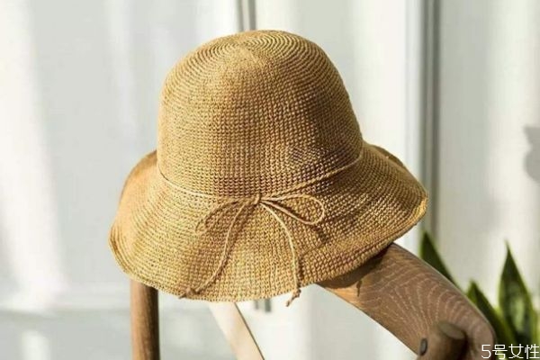 我們?yōu)槭裁匆罆?防曬的好處有什么 我們?yōu)槭裁匆罆?防曬的好處有什么