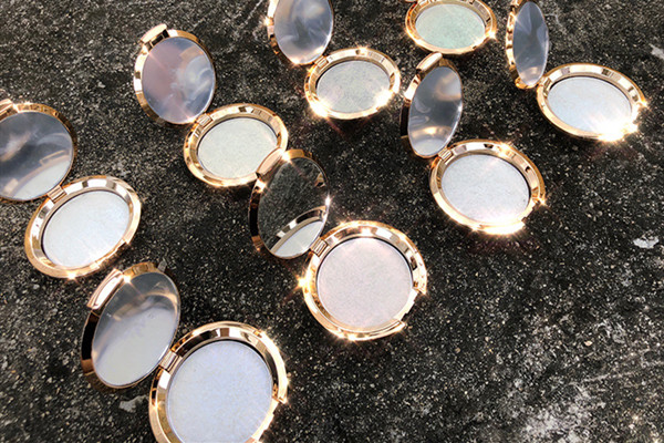 blings飛碟高光哪個顏色好看 blings飛碟高光哪個顏色適合出去玩 blings飛碟高光哪個顏色好看 blings飛碟高光哪個顏色適合出去玩